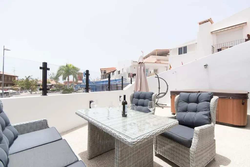 Villa Canaria Modern 3 Bedroom Villa Jaccuzi Playa Feñabe
